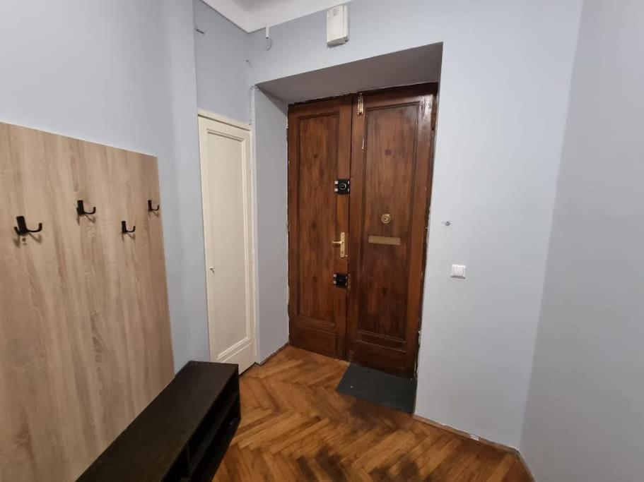 Fantastic Krk - Kr6 Room F Краков Экстерьер фото