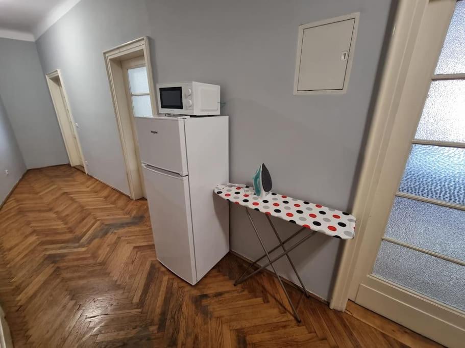 Fantastic Krk - Kr6 Room F Краков Экстерьер фото