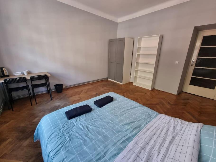 Fantastic Krk - Kr6 Room F Краков Экстерьер фото